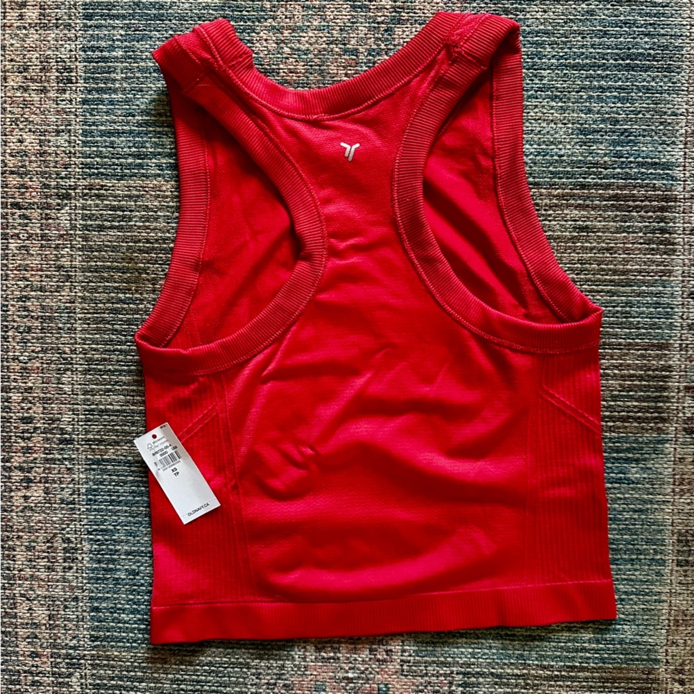 NWT: Old Navy fitted seamless performance crop top | xs cherry tomato - Picture 4 of 4